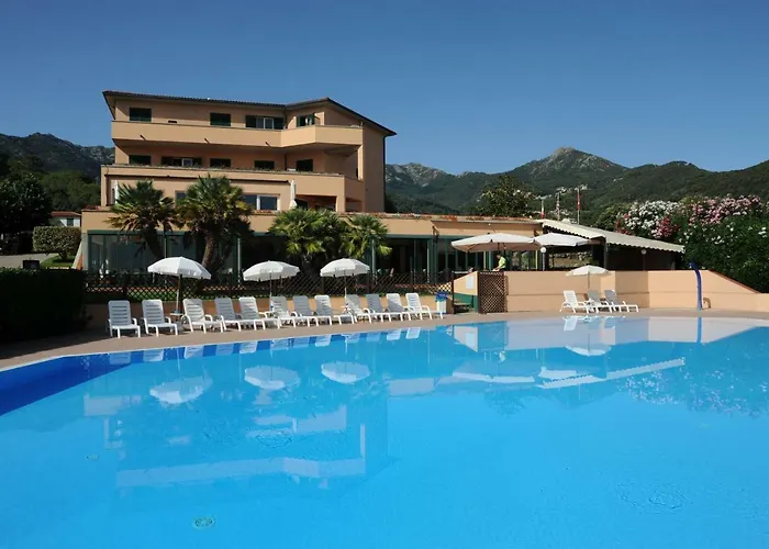 Hotel con piscina: Hotel Residence Isola Verde